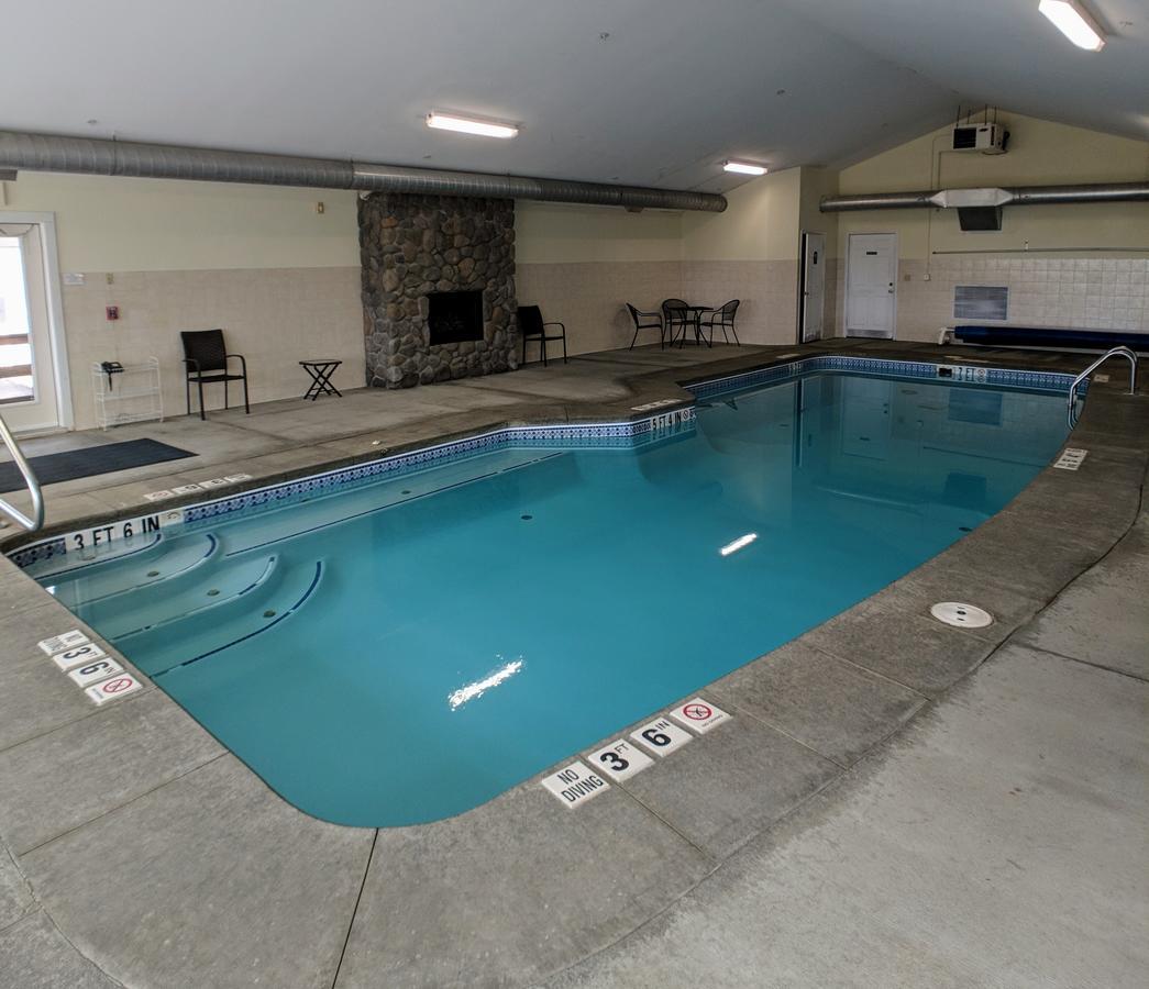 Rangeley Saddleback Inn Eksteriør billede